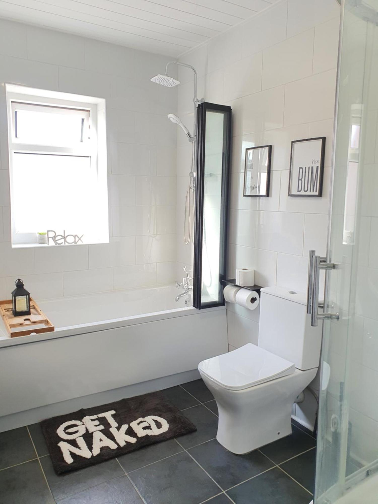 Only Family Groups - Pets Stay For Free - Sleeps 8 - Sofabed Blackpool Exterior foto